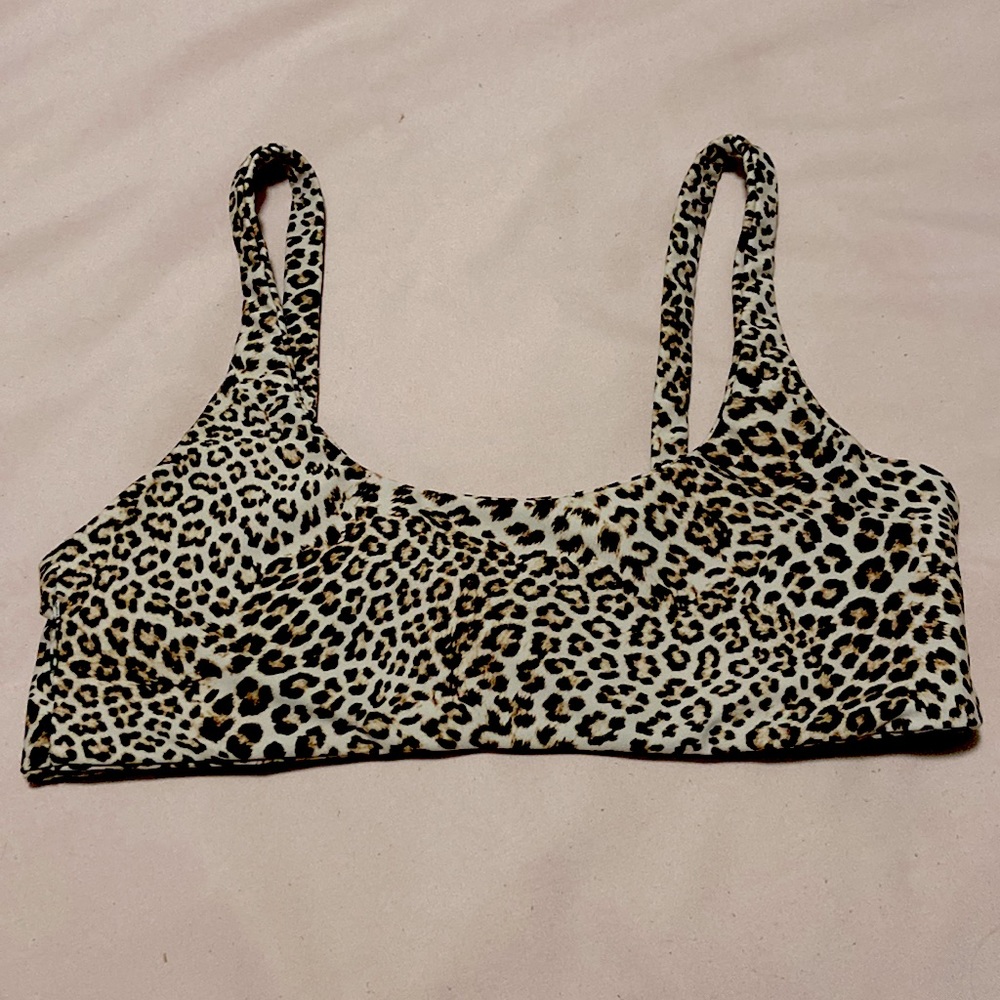 Skatie Leopard Print Sports Bra